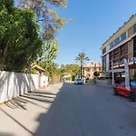 Incredible Luxury Location In Puerto Banus For Families Marbella