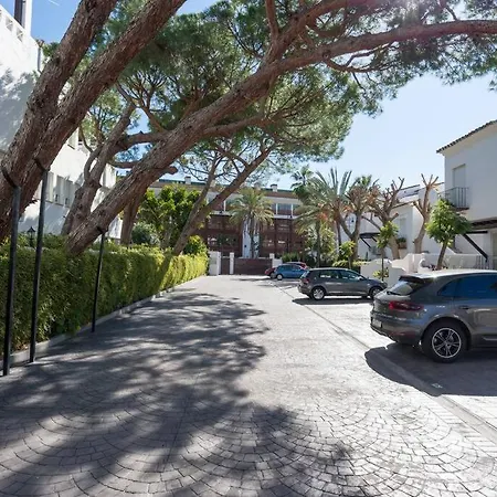 Incredible Luxury Location In Puerto Banus For Families Apartment *