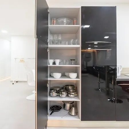 Incredible Luxury Location In Puerto Banus For Families Lejlighed *