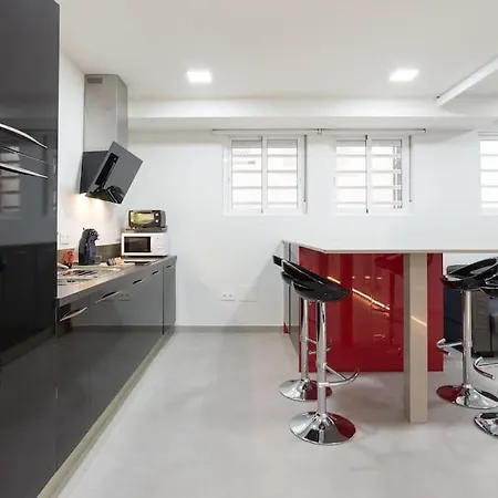 Incredible Luxury Location In Puerto Banus For Families Lejlighed *
