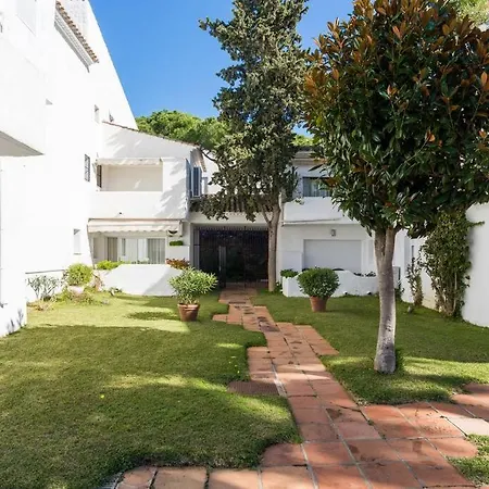 Incredible Luxury Location In Puerto Banus For Families Apartman *