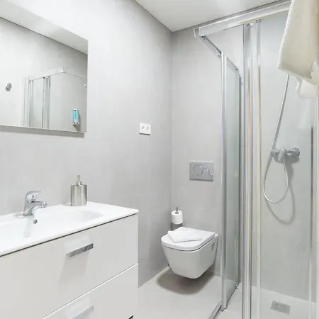 Incredible Luxury Location In Puerto Banus For Families Apartman *